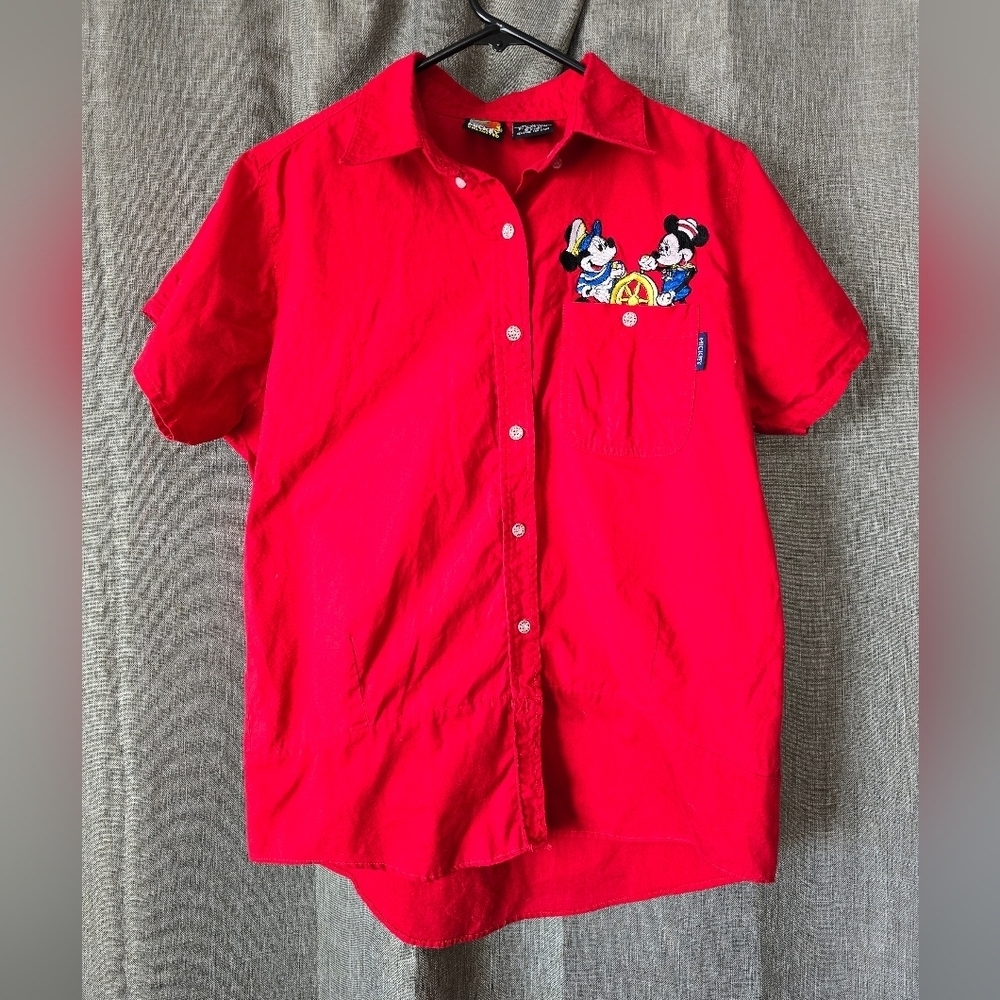 Disney Mickey Unlimited Button Down Nautical Mickey Mouse Red Short Sleeve Large